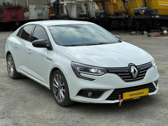 SAMİ MAZMAN'DAN 2017 MEGANE İCON PAKET DÜŞÜK KM