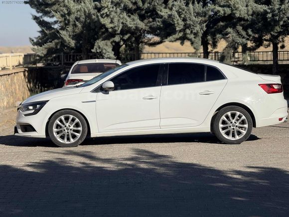 M-MECE AUTO/2018 MODEL/MEGANE4 İCON/OTOMATİK