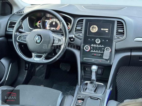 2017 RENAULT MEGAN 4 İCON HATASIZ BOYASIZ 213'KM
