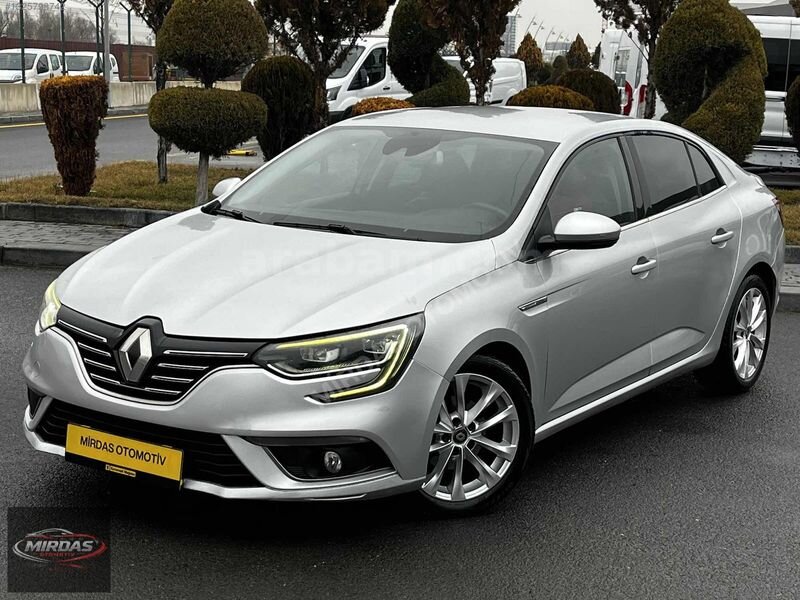 Galeriden Renault Megane 1.5 dCi Icon 2019 Model Ankara 158.000 km Beyaz