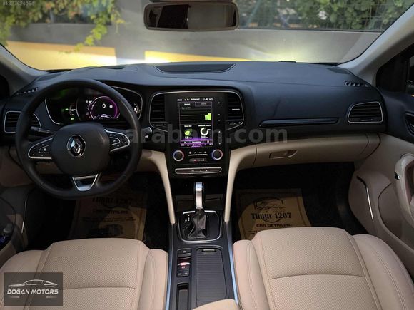 Doğan Motors'tan Head-Up, Cam Tavan, Masajlı Icon Plus