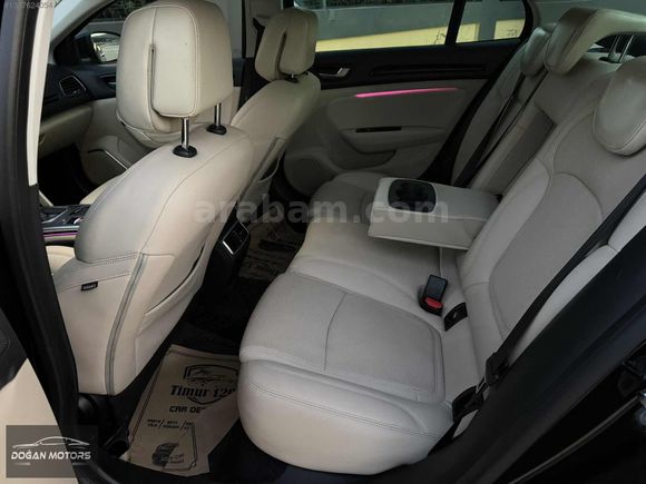 Doğan Motors'tan Head-Up, Cam Tavan, Masajlı Icon Plus