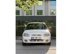 Sahibinden Hyundai Accent 1.5 GLS 1998 Model 