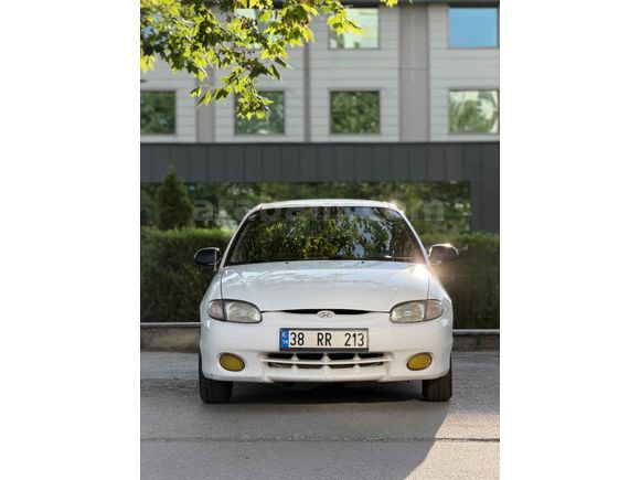 Sahibinden Hyundai Accent 1.5 GLS 1998 Model 