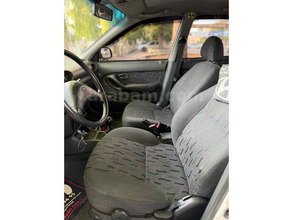 Sahibinden Hyundai Accent 1.5 GLS 1998 Model 