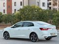 YAMAN DAN HATASİZ MEGANE 4 CAM TAVANLI