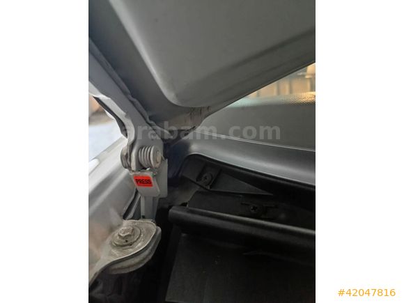 CarMall Otomotiv'den EMSALSİZ temizlikte E200 Elegance