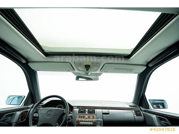 CarMall Otomotiv'den EMSALSİZ temizlikte E200 Elegance