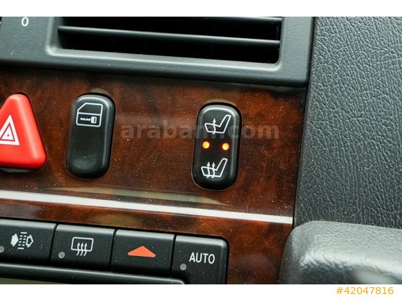 CarMall Otomotiv'den EMSALSİZ temizlikte E200 Elegance