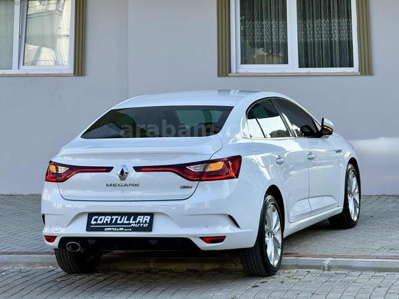 ÇORTULLAR AUTO DAN HATASIZ MEGANE 4 ICON