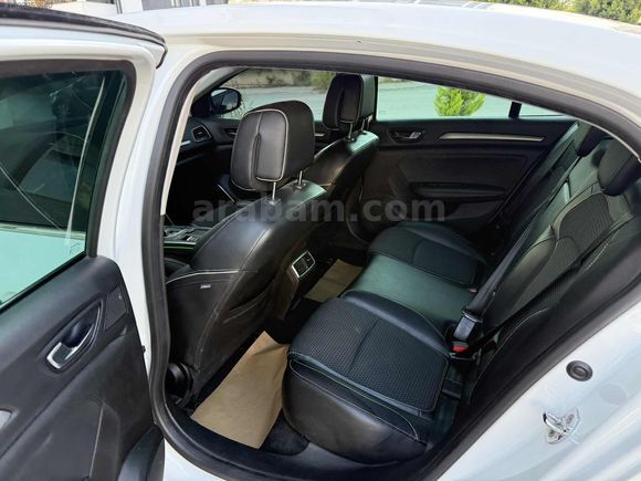 ÇORTULLAR AUTO DAN HATASIZ MEGANE 4 ICON