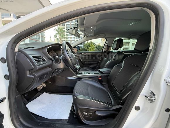 ÇORTULLAR AUTO DAN HATASIZ MEGANE 4 ICON