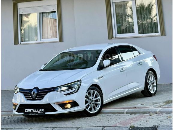 ÇORTULLAR AUTO DAN HATASIZ MEGANE 4 ICON