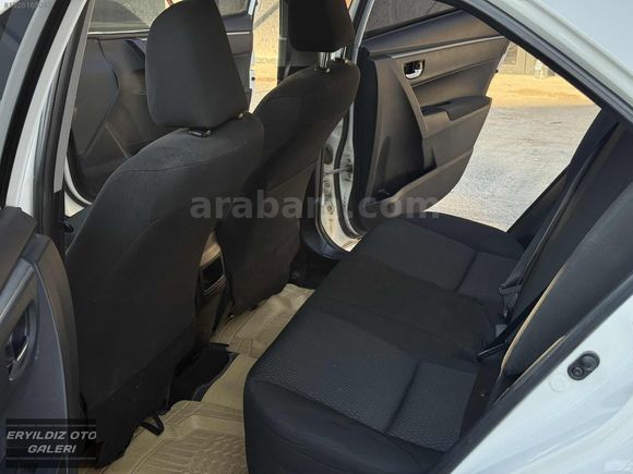 HATASIZ AYARINDA FULL BAKIMLI COROLLA