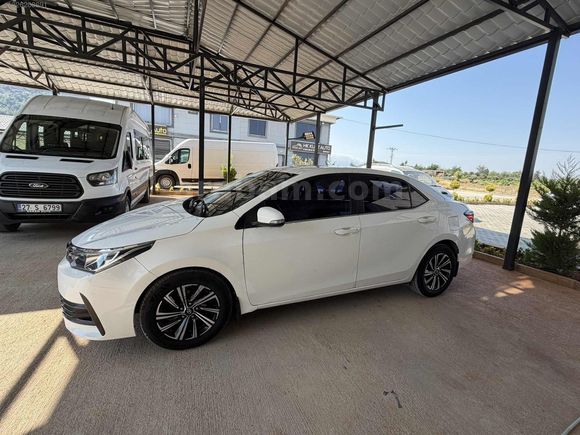 2017 MODEL TOYATO COROLLA 1.4 DİZEL TOUCH OTOMATİK