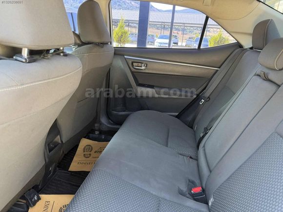 2017 MODEL TOYATO COROLLA 1.4 DİZEL TOUCH OTOMATİK