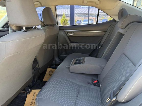 2017 MODEL TOYATO COROLLA 1.4 DİZEL TOUCH OTOMATİK
