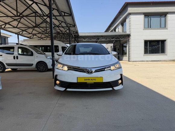 2017 MODEL TOYATO COROLLA 1.4 DİZEL TOUCH OTOMATİK