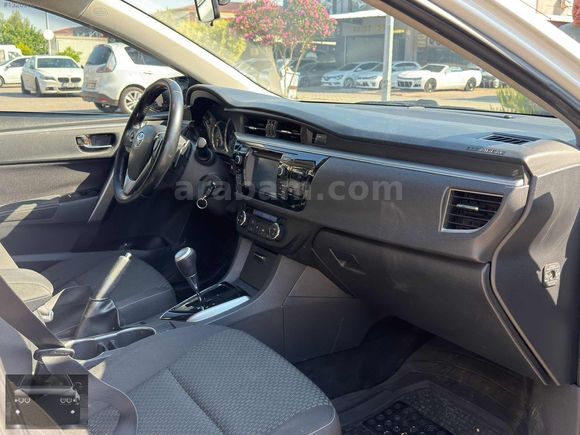 2015 MODEL TOYOTA COROLLA 1.4 4D OTOMATİK VİTES