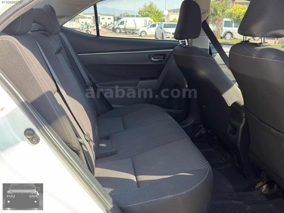 2015 MODEL TOYOTA COROLLA 1.4 4D OTOMATİK VİTES