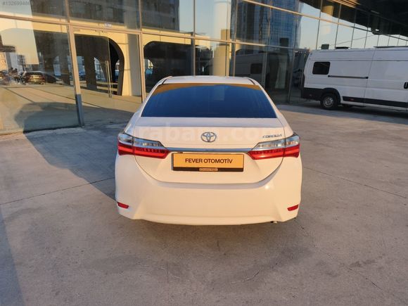 İLK SAHİBİNDEN COROLLA DİZEL OTOMATİK