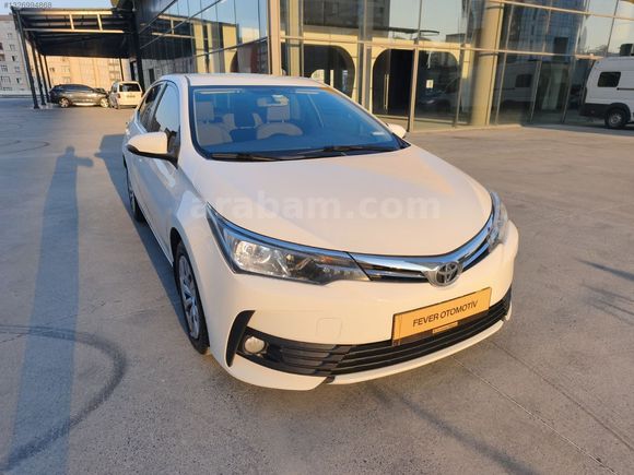 İLK SAHİBİNDEN COROLLA DİZEL OTOMATİK