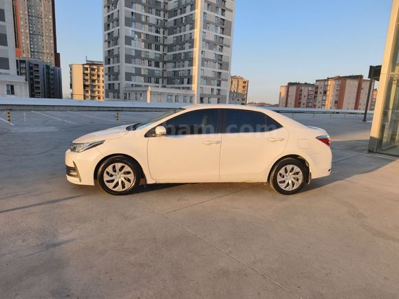 İLK SAHİBİNDEN COROLLA DİZEL OTOMATİK