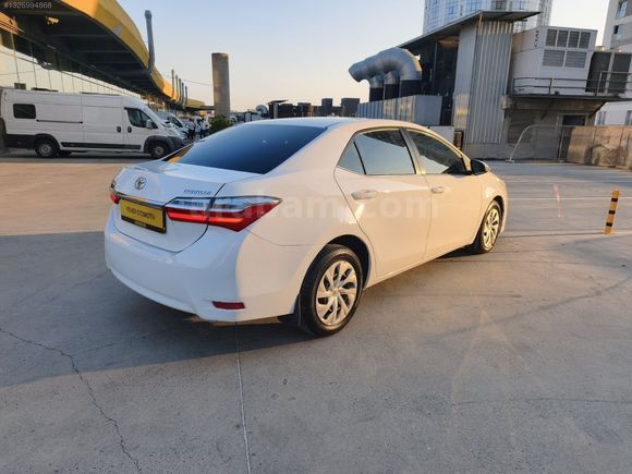 İLK SAHİBİNDEN COROLLA DİZEL OTOMATİK