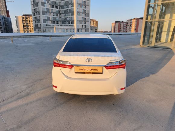İLK SAHİBİNDEN COROLLA DİZEL OTOMATİK