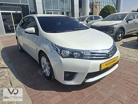 KİA ÖZTOPRAKLARDAN 2015 COROLLA 1.4 D-4D TOUCH OTOMATİK
