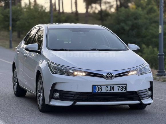 2017 MODEL 243 BİN KM COROLLA TOUCH OTOMATİK MAKYAJLI KASA