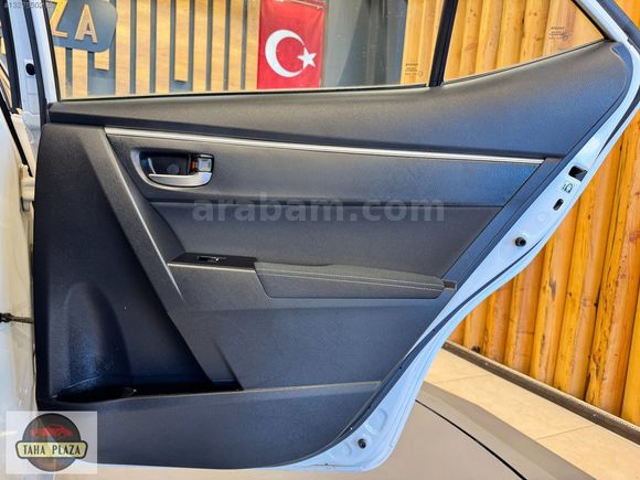 2017 Corolla 1.4 D-4D Touch 90 Hp Led+Geri Görüş ~Taha Plaza~