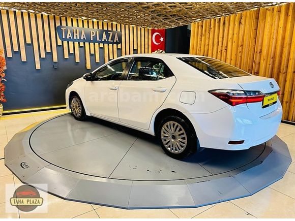 2017 Corolla 1.4 D-4D Touch 90 Hp Led+Geri Görüş ~Taha Plaza~