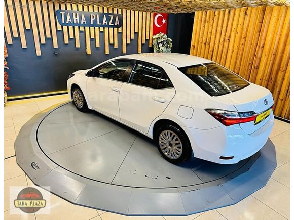 2017 Corolla 1.4 D-4D Touch 90 Hp Led+Geri Görüş ~Taha Plaza~