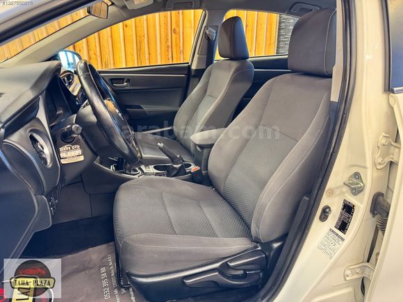 2017 Corolla 1.4 D-4D Touch 90 Hp Led+Geri Görüş ~Taha Plaza~