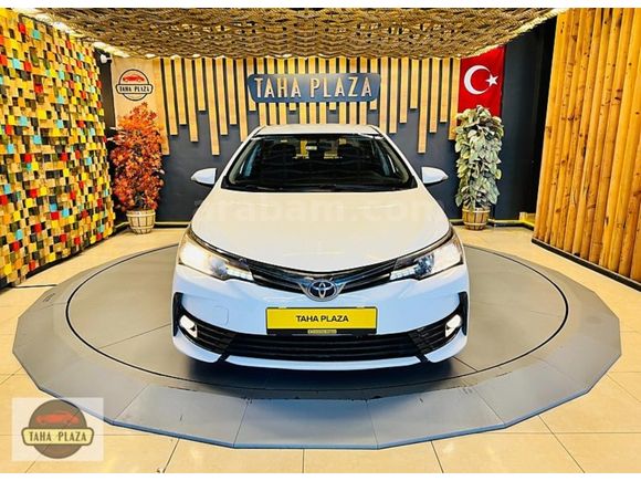 2017 Corolla 1.4 D-4D Touch 90 Hp Led+Geri Görüş ~Taha Plaza~