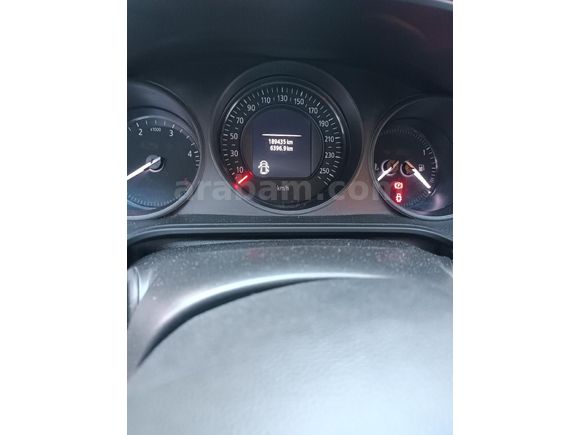Sahibinden Renault Megane 1.5 Blue DCI Touch 2020 Model