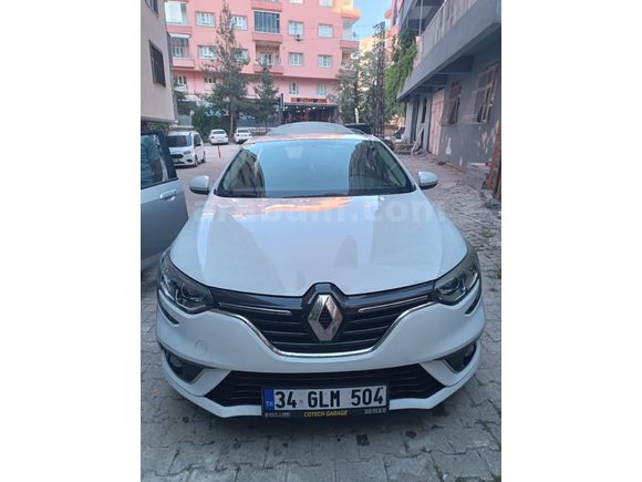 Sahibinden Renault Megane 1.5 Blue DCI Touch 2020 Model