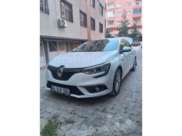 Sahibinden Renault Megane 1.5 Blue DCI Touch 2020 Model