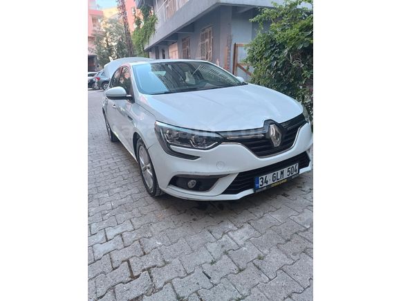 Sahibinden Renault Megane 1.5 Blue DCI Touch 2020 Model