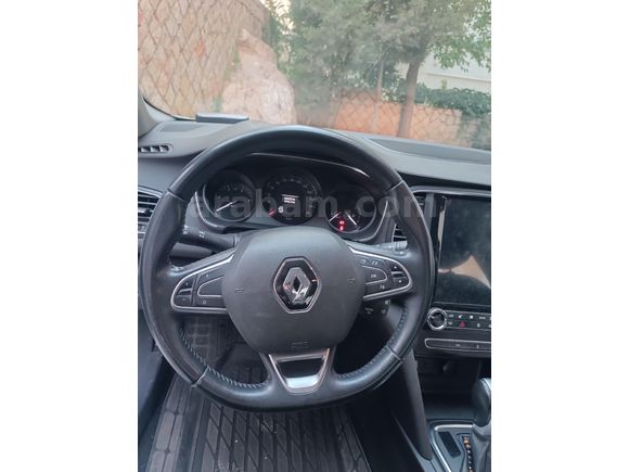 Sahibinden Renault Megane 1.5 Blue DCI Touch 2020 Model