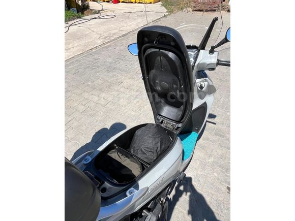 Sahibinden Kymco People S 200i