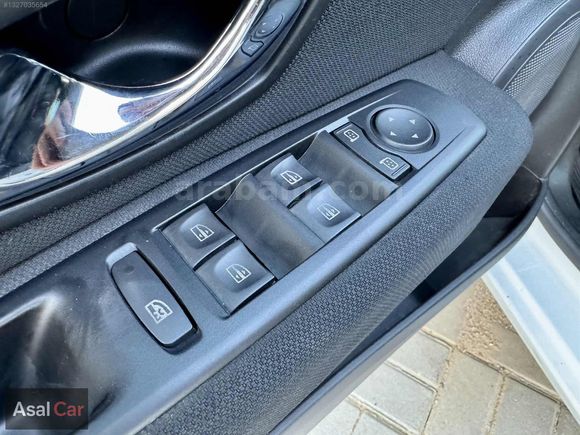 2014 MODEL DİZEL OTOMATİK MASRAFSIZ RENAULT MEGANE III