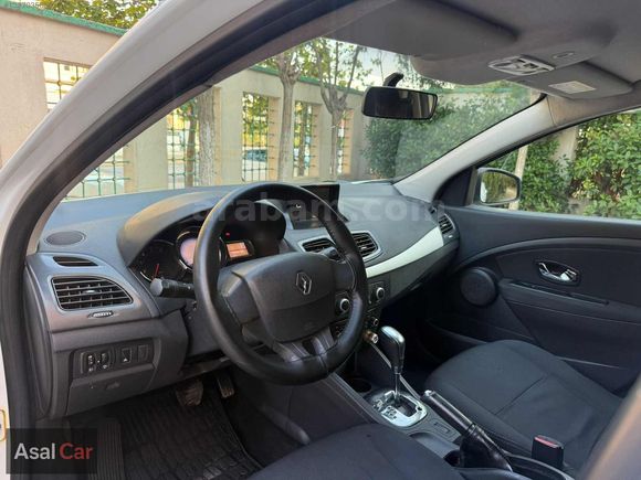 2014 MODEL DİZEL OTOMATİK MASRAFSIZ RENAULT MEGANE III