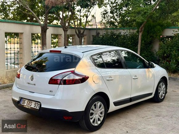 2014 MODEL DİZEL OTOMATİK MASRAFSIZ RENAULT MEGANE III