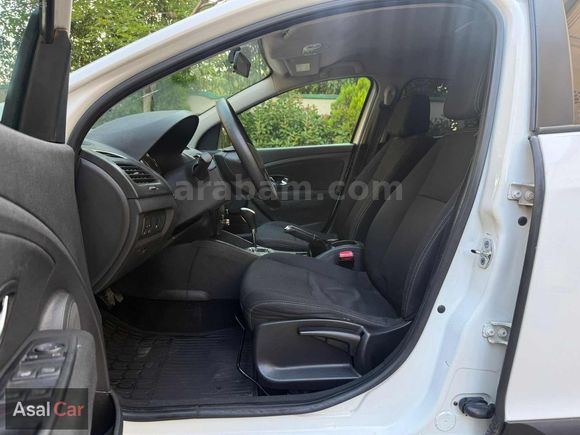 2014 MODEL DİZEL OTOMATİK MASRAFSIZ RENAULT MEGANE III