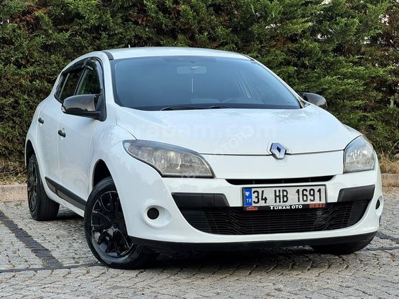 2011 RENAULT MEGANE 3 1.5 DCİ MANUEL