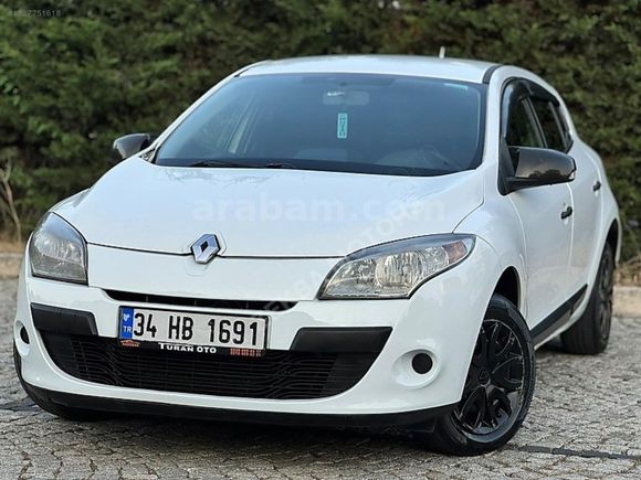2011 RENAULT MEGANE 3 1.5 DCİ MANUEL