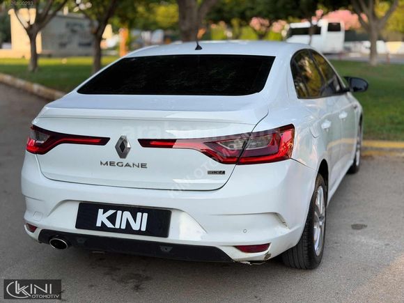 2017 Çıkışlı Renault Megane 1.5 dCi - Joy - Karta 12 Taksit