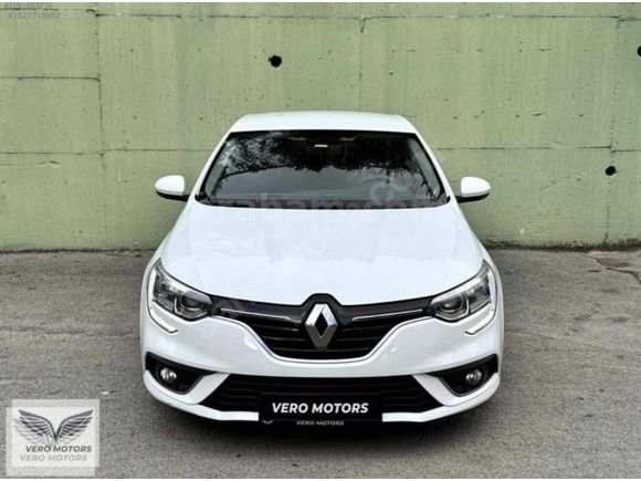 VERO MOTORS 2017 RENAULT MEGANE 1.5 DCİ JOY 151.000 KM